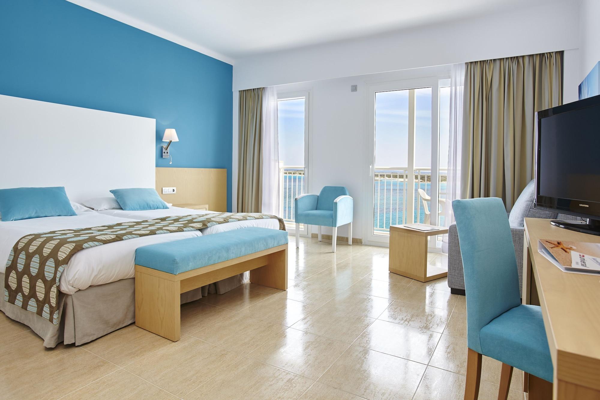 Universal Hotel Marques Colonia de Sant Jordi Exterior photo